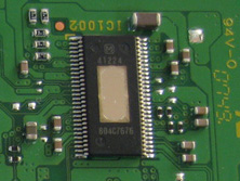 ic1002